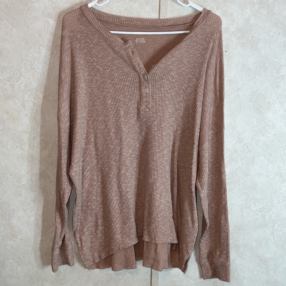 xL American Eagle pinkish brown quarter button sweater